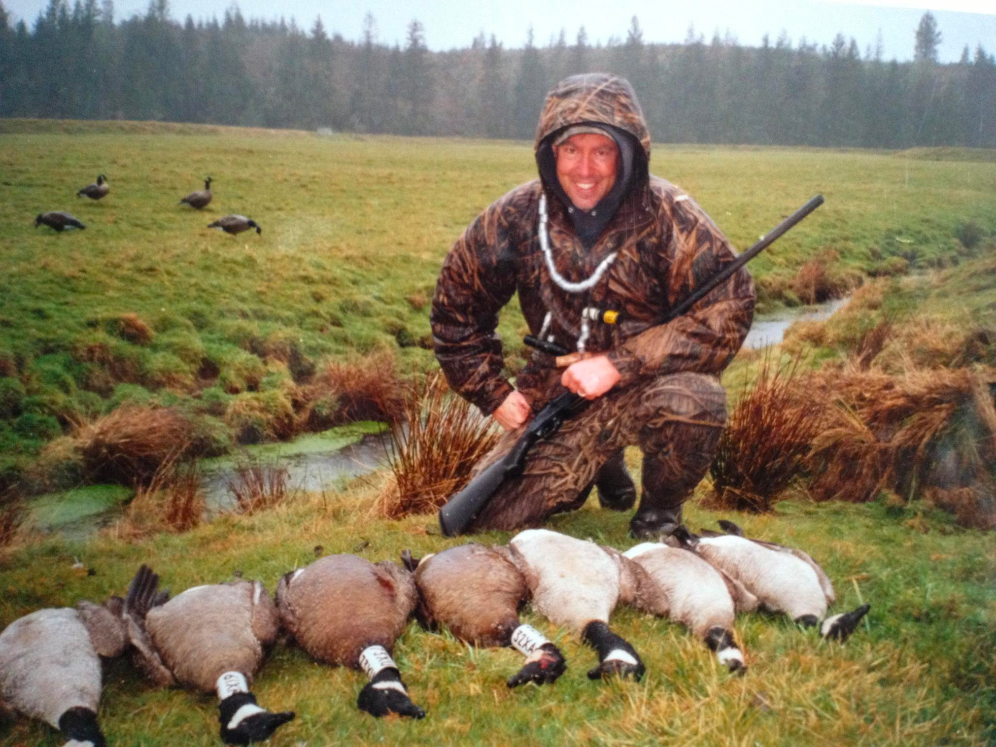 Goose Hunting Dave Smith Decoys